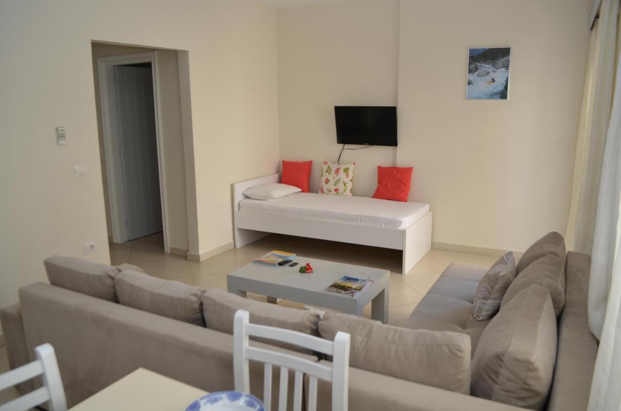 Sejdi Apartments Sarandë Exterior foto
