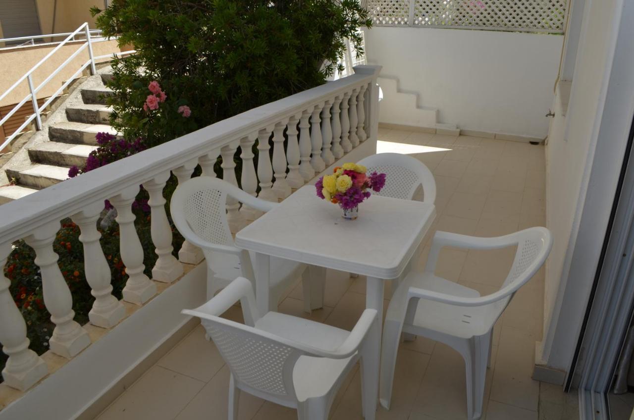 Sejdi Apartments Sarandë Exterior foto